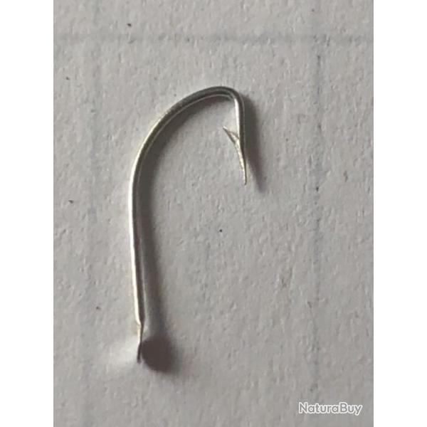 100 hame�on n 10 palette �tam� droit tige moyenne r�f  225 E simple peche coup mustad