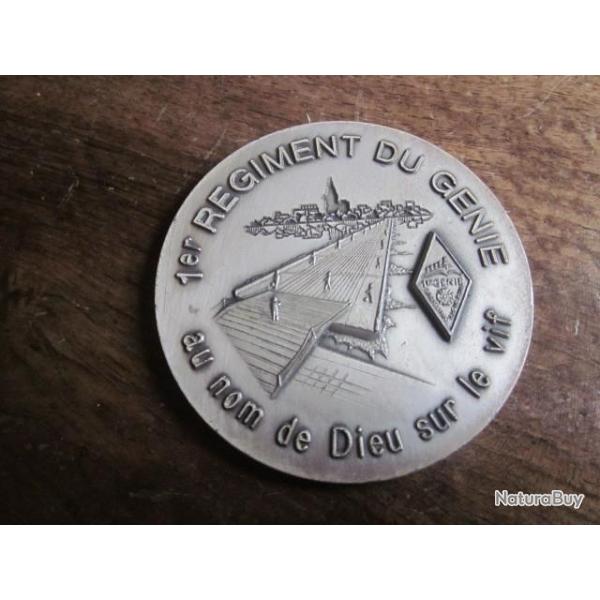 MEDAILLE BRONZE ARGENTE   1 eme  REG  DU GENIE AU NOM DE DIEU SUR LE VIF