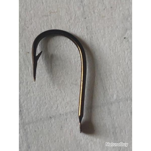 100 Hame�on n 9 palette ref 520 forg� bronz� renvers� tige courte simple peche feeder mustad