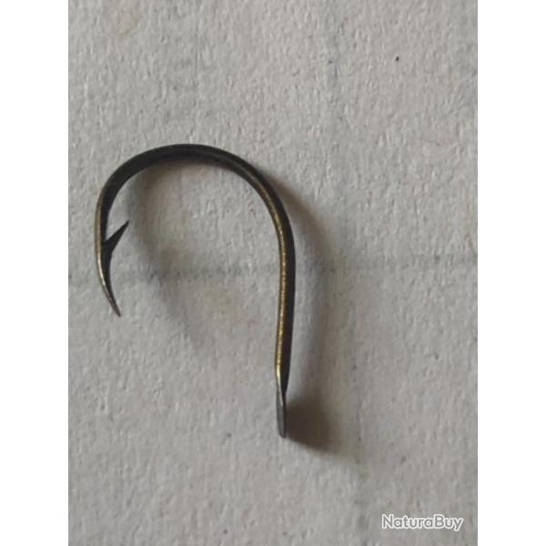 100 Hame�on n 9 palette ref 289  bronz� renvers� pointe rentrante simple peche truite  mustad