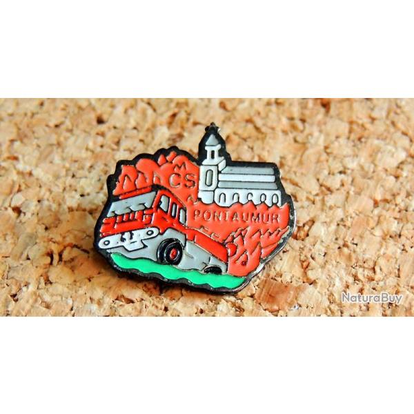 Pin's SAPEURS POMPIERS - Camion des SP de PONTAUMUR 63 - peint cloisonn� - fabricant inconnu