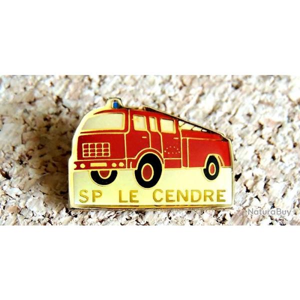 Pin's SAPEURS POMPIERS - Camion des SP de LE CENDRE 63 - verni �poxy - fabricant CMT