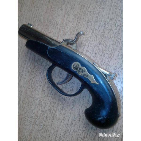 Pistolet ancien Briquet