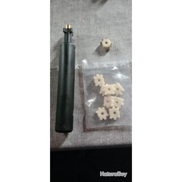 Outil de nettoyage de 15-25 cm pour chambre AR15 5.56/223 +10 patchs de nettoyage (rupture de stock)