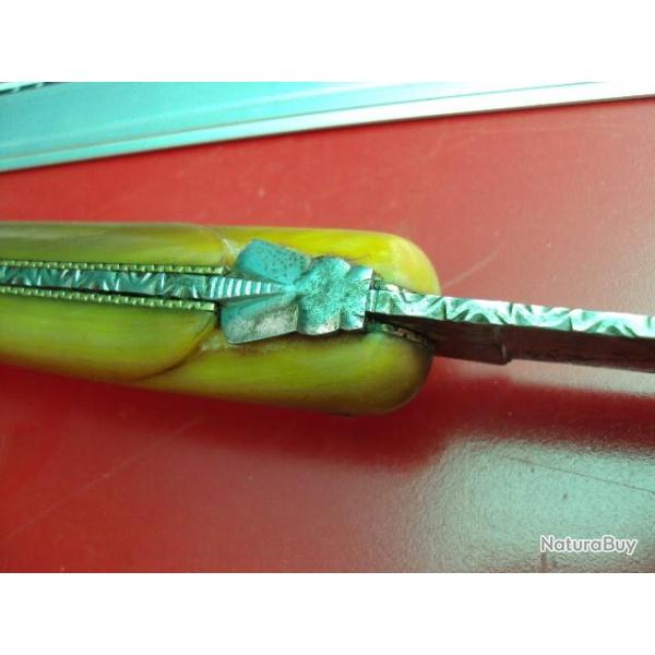 couteau calmels a laguiole medaille d or