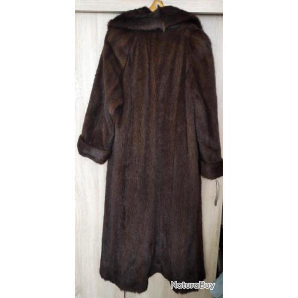 MANTEAU LONG EN VERITABLE FOURRURE DE VISON TAILLE XL EXCELENT ETAT