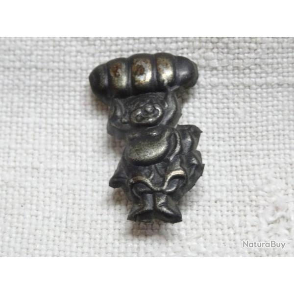 j26) lot , joli menuki  ancien ,  figurant   petit prix