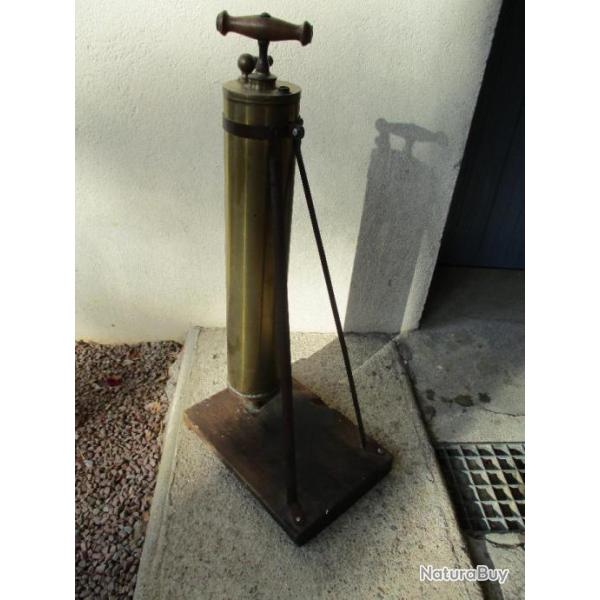 Pompe  veaux de collection