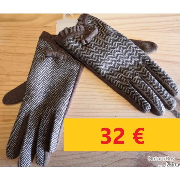 GANTS FEMME  CHEVRONS  80% LAINE 20% POLYAMIDE  T-7    LG00755-7