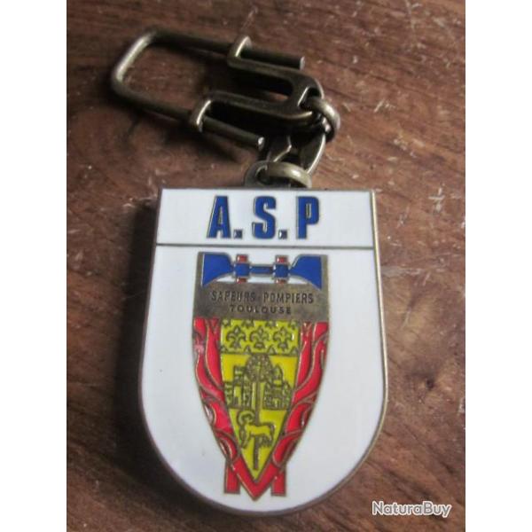 PORTE CLE EMAILLEE / A S P SAPEURS POMPIERS