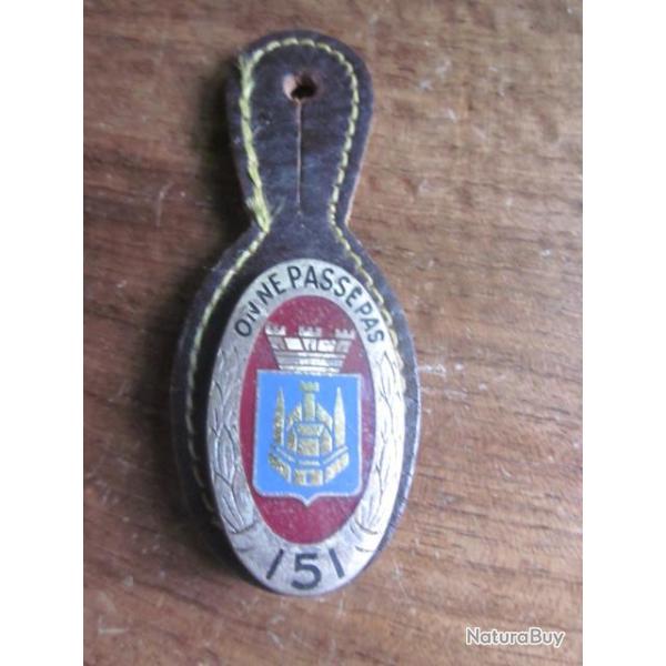 INSIGNE 151 eme REGIMENT D INFANTERIE / DRAGO PARIS H 117