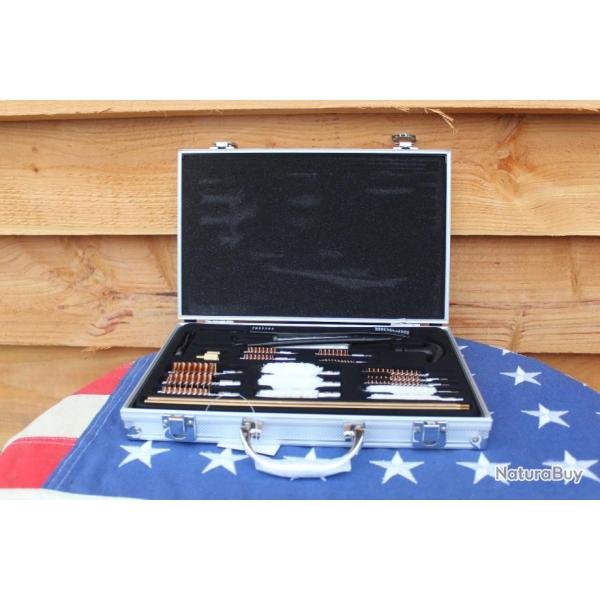 Ncessaire de nettoyage universel boite alu