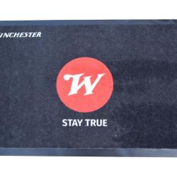 Paillasson Winchester noir avec logo rouge