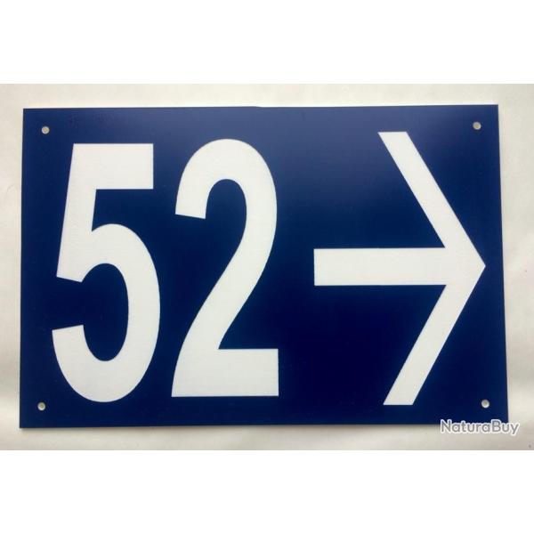 plaque num�ro de maison, de rue personnalis� + fl�che � droite format 100 x 150 mm fond BLEU