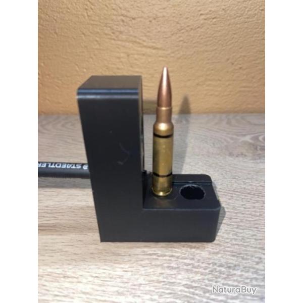 Support / outil noir pour le marquage des munitions
