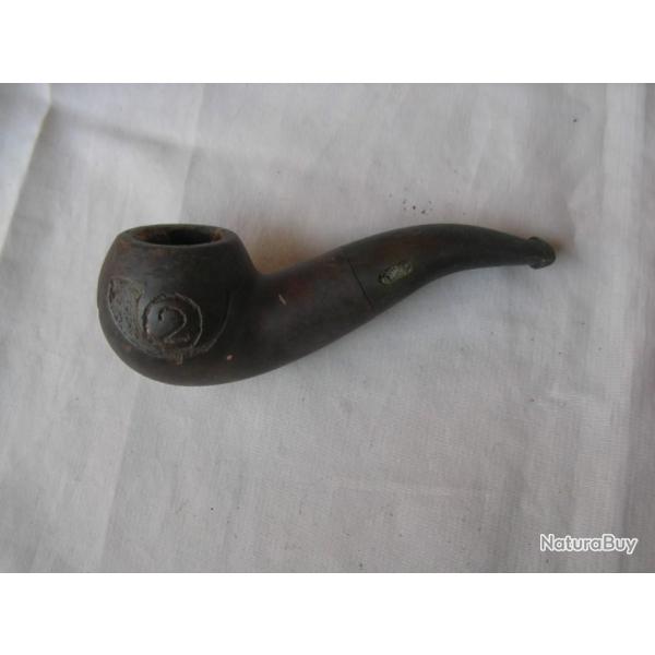 WW2 FRANCE PIPE A FUMER PERSONNALISE  FRANCAISE " BASE AERIENNE 107 2e CHASSEURS/ 2e TIRAILLEURS "