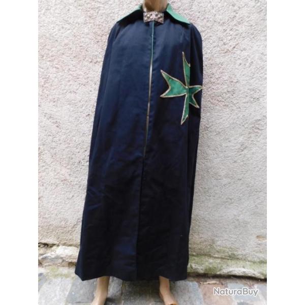 CAPE ORDRE MILITAIRE ET HOSPITALIER DE SAINT LAZARE DE JERUSALEM CROIX DE MALTE / IDEAL MOYEN-AGE