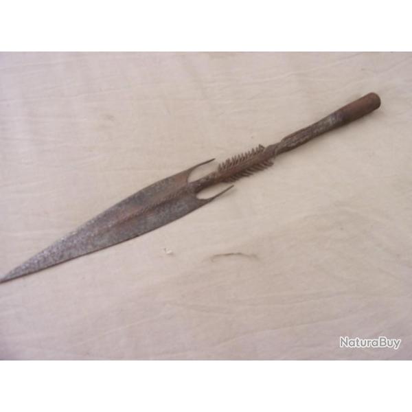 pointe de lance origine Afrique  28 cm