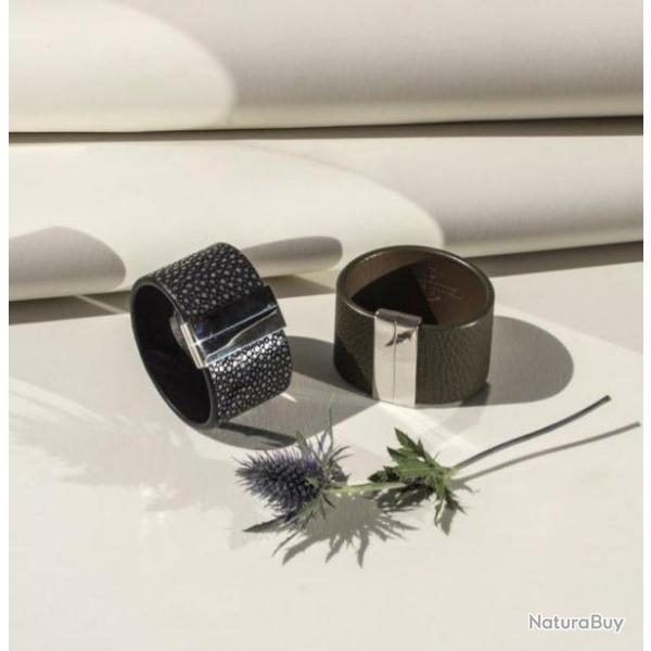 Manchette Galuchat col Taurillon ALEXANDRE MAREUIL