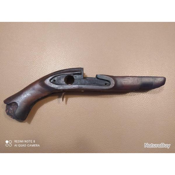 Crosse de pistolet � silex 18e - 19e