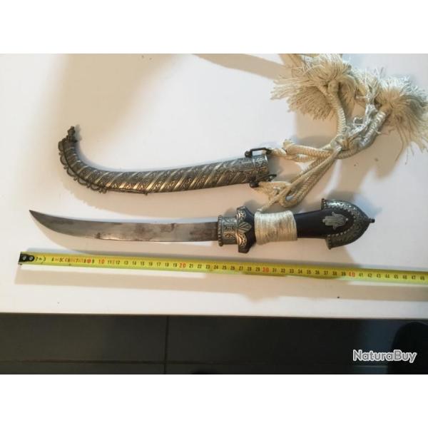 Koummya avec fourreau