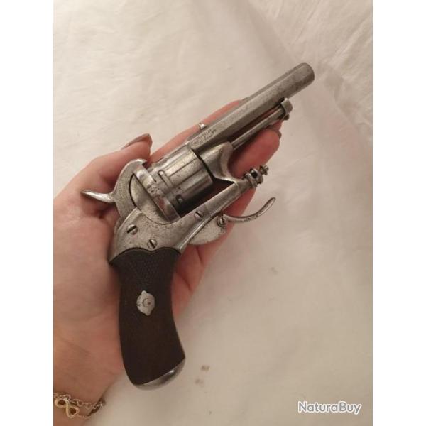 petit pistolet chamelot