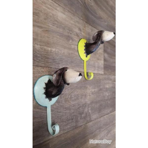 2 CROCHETS "T�TE DE CHIEN" EN T�LE, FAIT MAIN