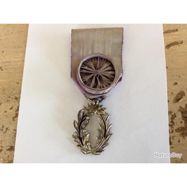 m�daille d'Officier - Ordre des Palmes Acad�miques (1955)
