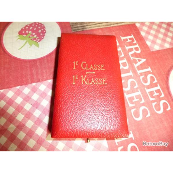 MEDAILLE BELGE ET SA MINIATURE DANS SON ECRIN PREMIERE CLASSE