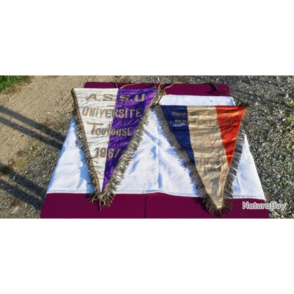 2 Fanions des Annes 60 Universit et Cyclisme