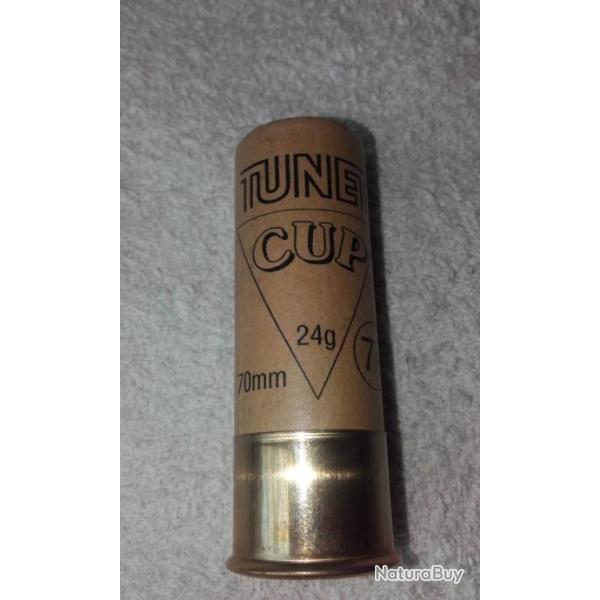 une magnifique cartouche de collection  douille en carton (TUNET CUP)