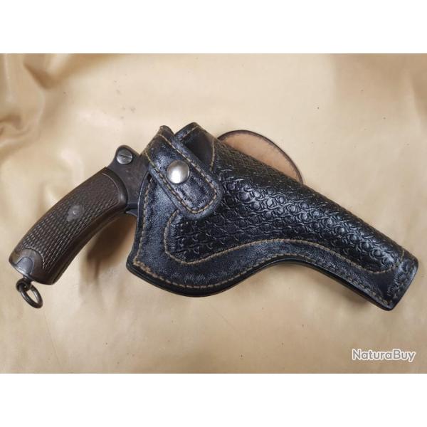 Holster en cuir pour revolver 8mm modle 1892 Franais droitier ou gaucher sur demande
