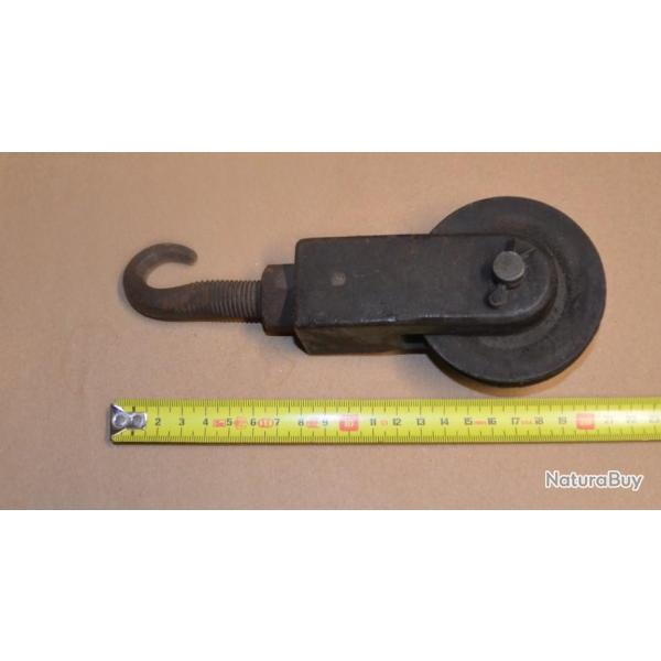 Poulie ancienne  acier