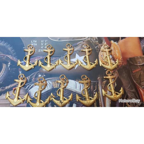 Lot de dix ancres de marine sans attache  ( Hauteur : 30 mm )