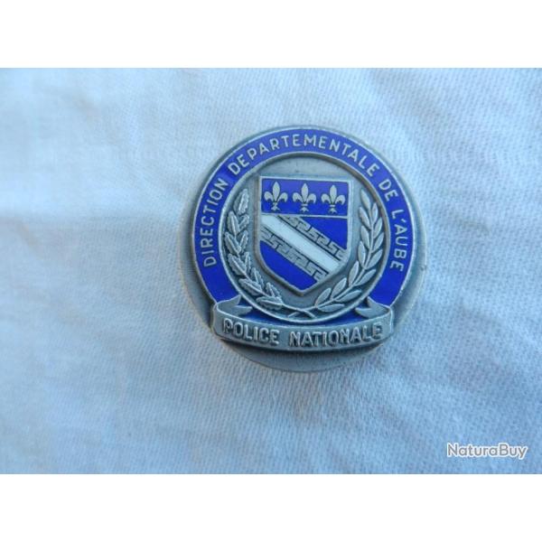 ancien insigne Police Nationale  - Direction Dpartementale de l'Aube