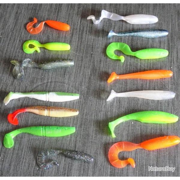 lot de 14 leurres storm