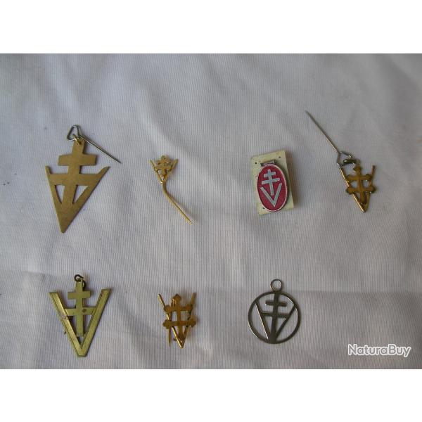 WW2 FRANCE BROCHE/PENDENTIF FRANCAISE CROIX DE LORRAINE AVEC " V " DE LA VICTOIRE 1 AU CHOIX