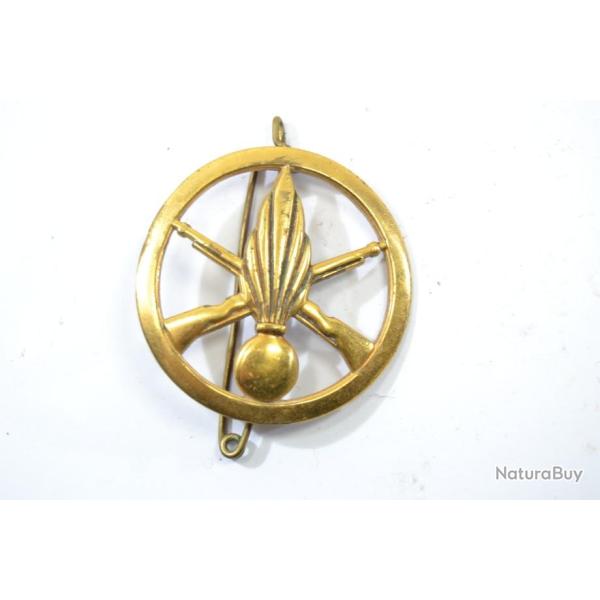 Insigne de b�ret Arm�e Fran�aise Infanterie Bichet