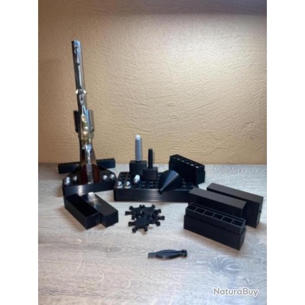 Kit complet pour le rechargement des armes � percussion et cartouches papier 44 et 36