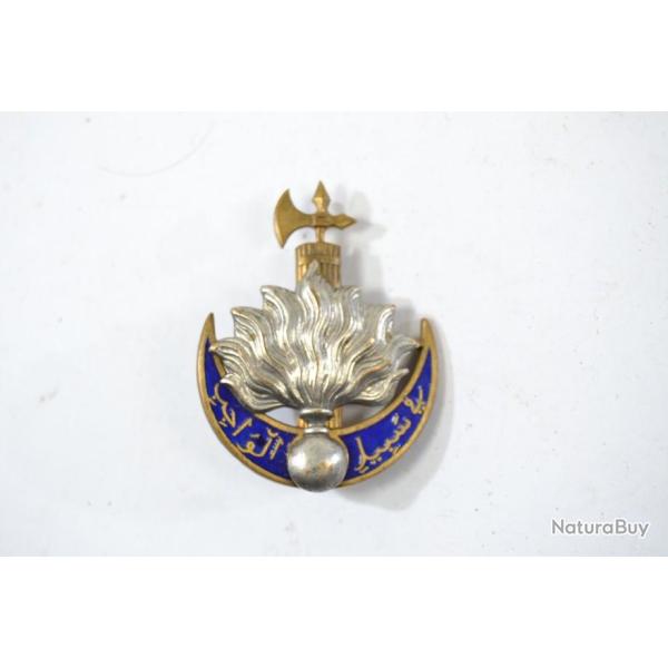 Insigne 19e L�gion de Gendarmerie Mobile Alger Guerre d'Alg�rie. 19 LGM. Dos lisse Arthus Bertrand