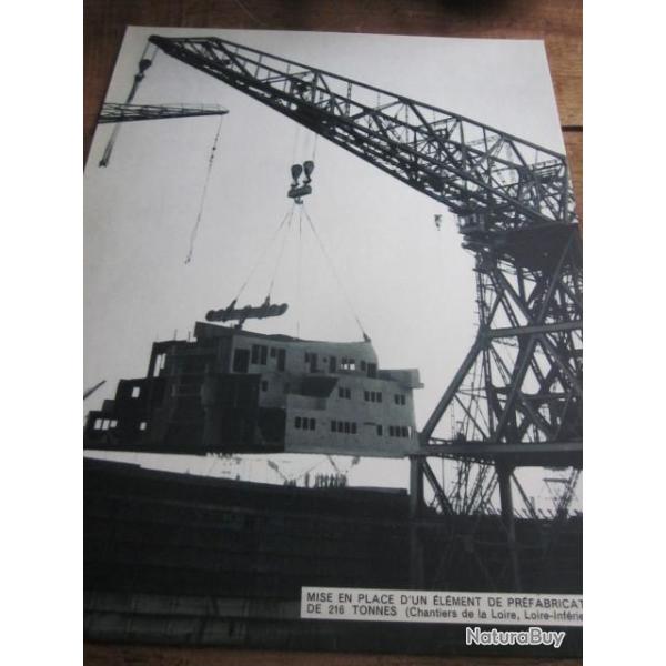 carte fiche photo  /  MISE EN PLACE D UN ELEMENT DE PREFABRICATION  CHANTIER DE LOIRE