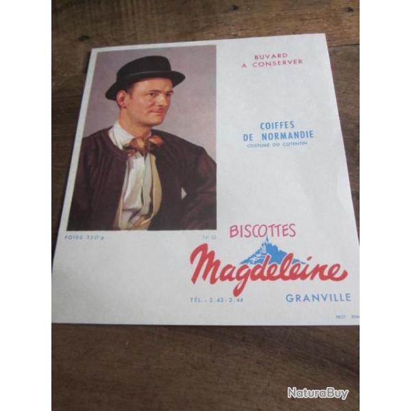 BUVARD PUBLICITAIRE  BISCOTTE  COIFFES DE NORMANDIE