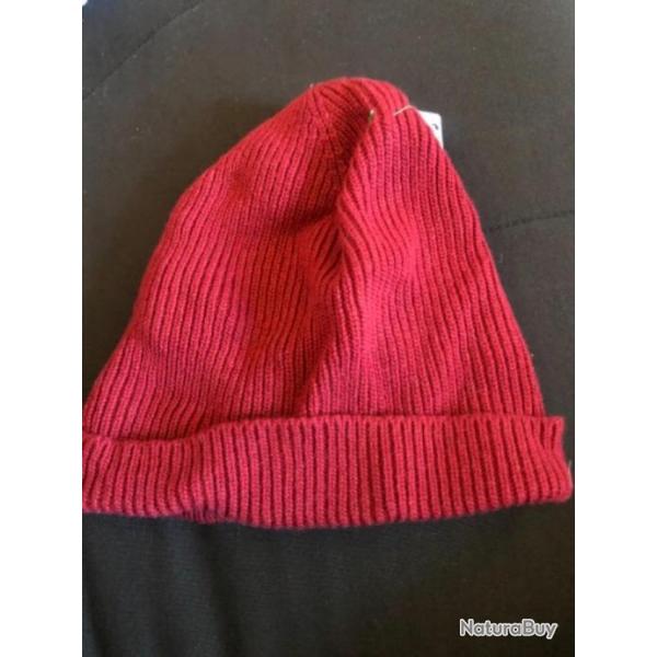 1 bonnet bordeaux enfant 10 11 ans benetton
