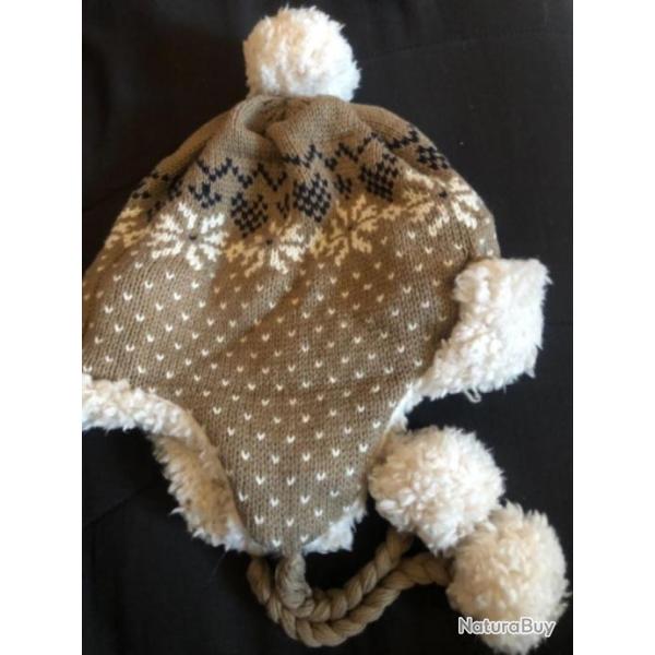 1 bonnet beige blanc chaud enfant 10 11 ans Sisley