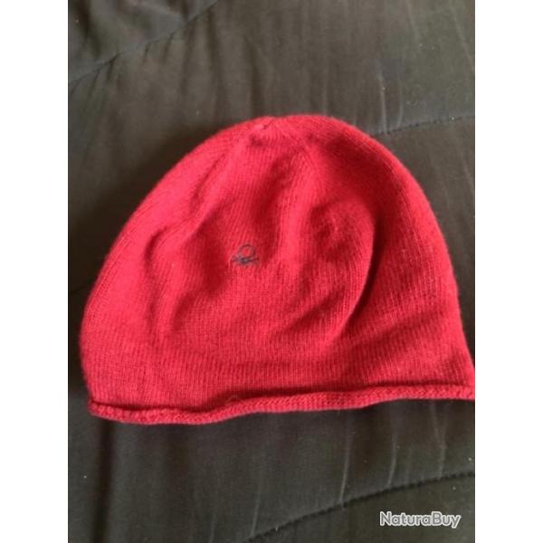 1 bonnet enfant 6 / 7 ans bordeaux benetton