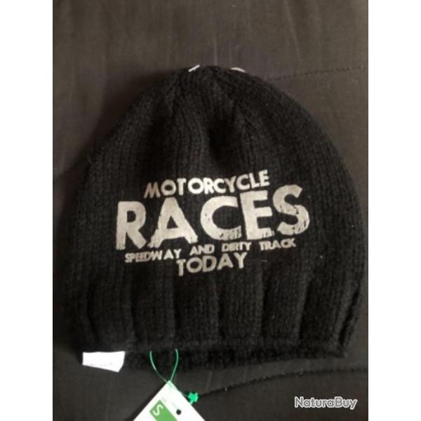 1 bonnet enfant 6 / 7 ans noir races chaud  benetton