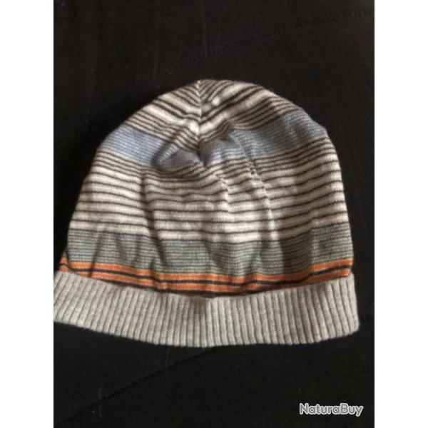 1 bonnet enfant 6 / 7 ans gris bleu benetton