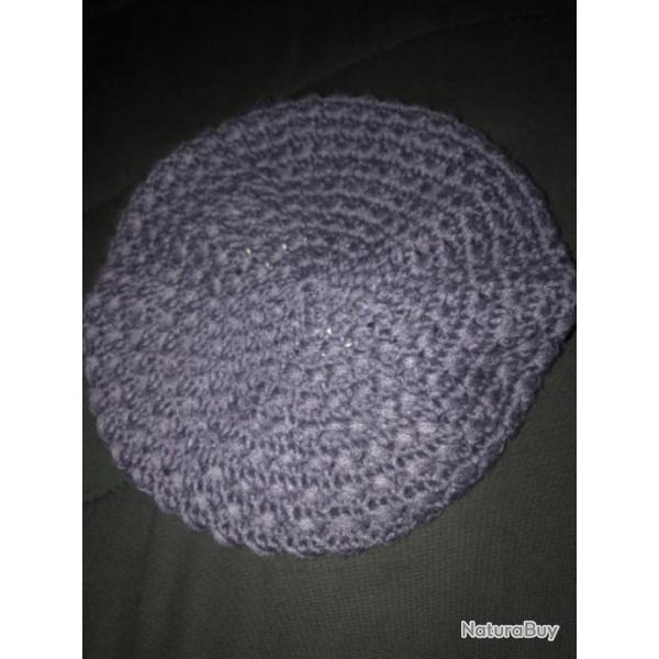 1 bonnet enfant 6 / 7 ans , type b�ret bleu gris .chaud benetton