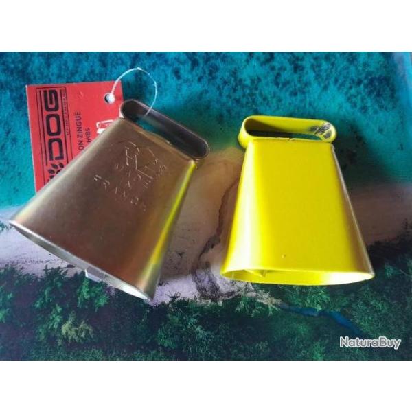 /////     LOT DE 2 CLOCHES   ......