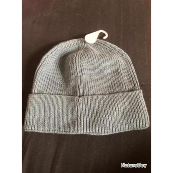 1 bonnet enfant 3 / 4 ans bleu gris chaud  benetton